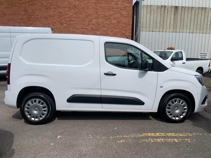 VAUXHALL COMBO